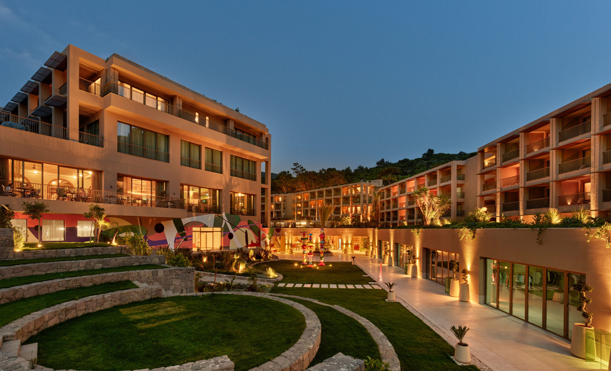 SAN DECO VE YEŞİM KOZANLI’DAN BODRUM HYDE OTEL’E İKONİK DOKUNUŞ!